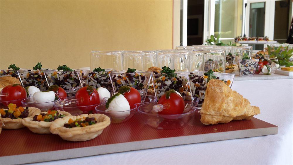 Virginia Palace Hotel Garbagnate Milanese Εξωτερικό φωτογραφία