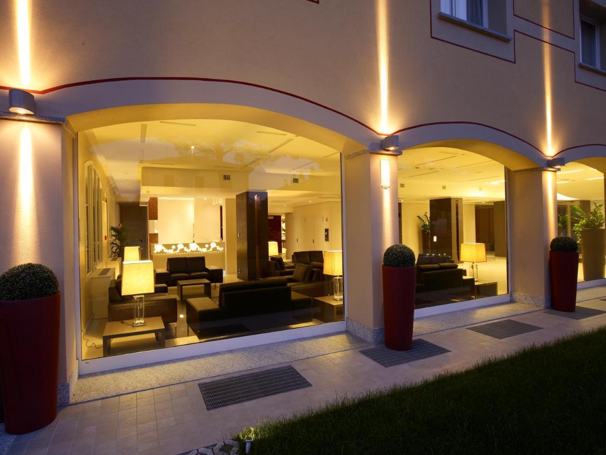 Virginia Palace Hotel Garbagnate Milanese Εξωτερικό φωτογραφία