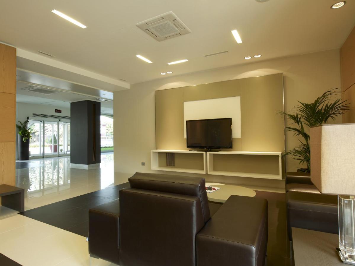 Virginia Palace Hotel Garbagnate Milanese Εξωτερικό φωτογραφία