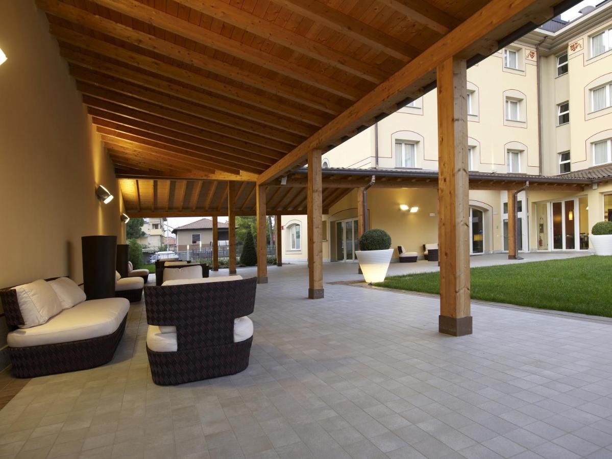 Virginia Palace Hotel Garbagnate Milanese Εξωτερικό φωτογραφία